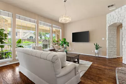 711 Villanova Court, Allen, TX 75013 - Photo 5