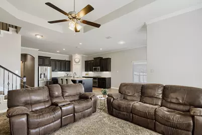 2002 Milano Lane, Lewisville, TX 75077 - Photo 5