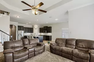 2002 Milano Ln, Lewisville, TX 75077 - Photo 5