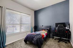 2002 Milano Ln, Lewisville, TX 75077 - Photo 13