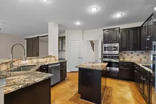 2704 Atwood Dr, Flower Mound, TX 75028 - Photo 5
