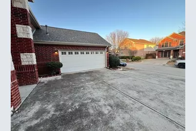 3904 Brush Creek Trail, McKinney, TX 75070 - Photo 3