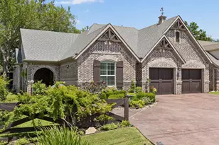 523 S Dallas St, Van Alstyne, TX 75495 - Photo 3