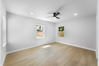 125 29th Street, Grand Prairie, TX 75050 - Photo 15