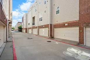 15743 Spectrum Dr, Addison, TX 75001 - Photo 25