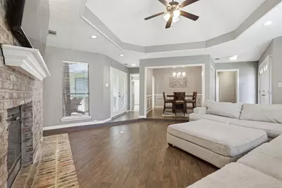 1218 Sycamore Drive, Carrollton, TX 75007 - Photo 9