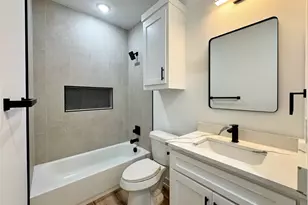 2916 Hemphill St, Greenville, TX 75401 - Photo 11