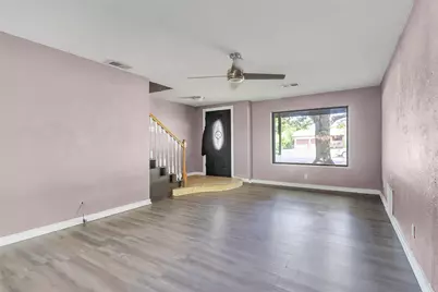 925 Holiday Drive, Sherman, TX 75090 - Photo 9