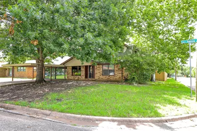 925 Holiday Drive, Sherman, TX 75090 - Photo 1