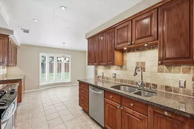 2009 Tanglewood Drive, Grapevine, TX 76051 - Photo 11