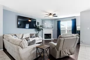 1625 Kawati Way, Krum, TX 76249 - Photo 13