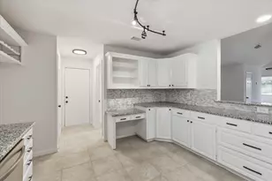 1824 Chatham Dr, Flower Mound, TX 75028 - Photo 11