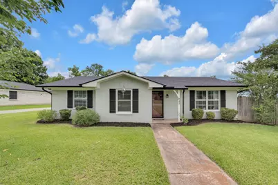 842 Starlight Drive, Sherman, TX 75090 - Photo 3