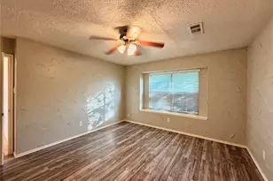 6036 Maple Leaf Dr, Arlington, TX 76017 - Photo 17