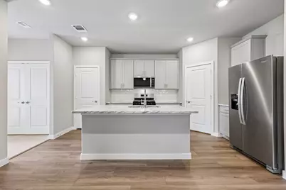3281 Mint Springs Street, Fort Worth, TX 76179 - Photo 9