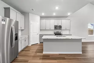3268 Mint Springs St, Fort Worth, TX 76179 - Photo 3