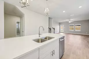 3225 Scorpion Ln, Fort Worth, TX 76179 - Photo 5