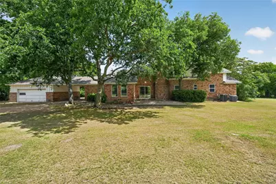 928 E Bear Creek Road, Glenn Heights, TX 75154 - Photo 5