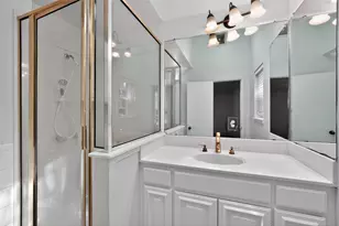 928 E Bear Creek Rd, Glenn Heights, TX 75154 - Photo 23
