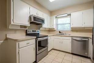 1216 Bryant St, Benbrook, TX 76126 - Photo 11