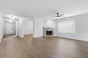 3900 Oceanview Dr, Denton, TX 76208 - Photo 5
