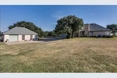 2625 Cheyenne, Crowley, TX 76036 - Photo 15