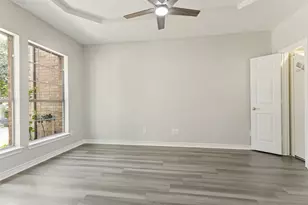 5385 Lake Chelen Dr, Fort Worth, TX 76137 - Photo 11