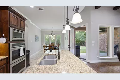 511 Oak Forest Court, Kennedale, TX 76060 - Photo 13