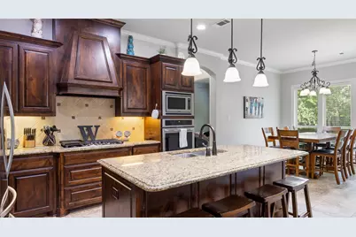 511 Oak Forest Court, Kennedale, TX 76060 - Photo 9