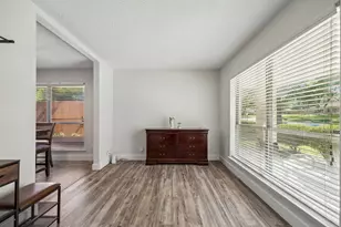 1047 Westlake Dr, DeSoto, TX 75115 - Photo 11
