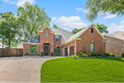 820 Glen Garry Drive, Flower Mound, TX 75022 - Photo 1