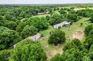 876 Old Authon Rd, Weatherford, TX 76088 - Photo 23