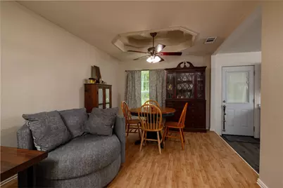 812 Denton Drive, Euless, TX 76039 - Photo 9