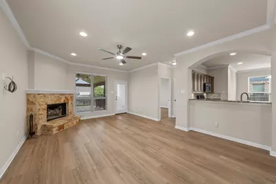 10860 Burnham Drive, Waco, TX 76708 - Photo 9