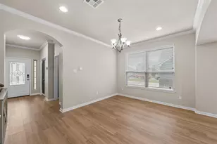10860 Burnham Dr, Waco, TX 76708 - Photo 5