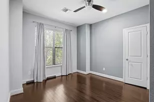 644 E Bluff St, Fort Worth, TX 76102 - Photo 19