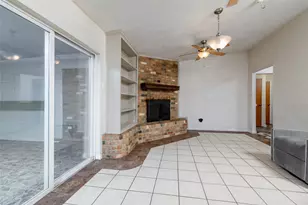 1517 Oakridge Ct W, Azle, TX 76020 - Photo 13