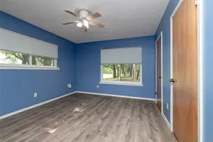 1517 Oakridge Ct W, Azle, TX 76020 - Photo 29