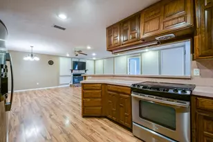 1416 Apache Ct, Joshua, TX 76058 - Photo 11