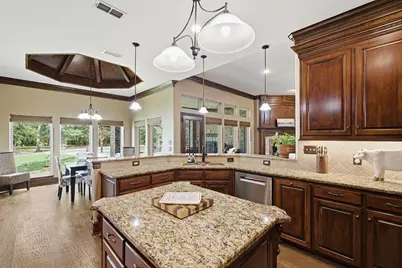 6701 Blackjack Oaks Road, Aubrey, TX 76227 - Photo 11