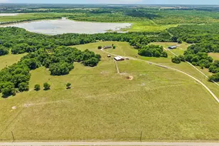 346 SE County Road 0090, Powell, TX 75153 - Photo 29