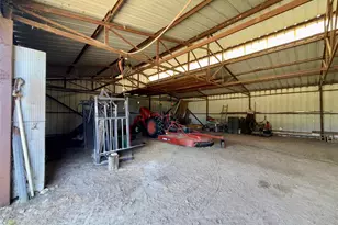 346 SE County Road 0090, Powell, TX 75153 - Photo 29