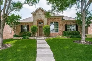10272 Bancroft Ln, Frisco, TX 75035 - Photo 1