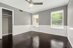 10028 San Lorenzo Ave, Dallas, TX 75228 - Photo 17
