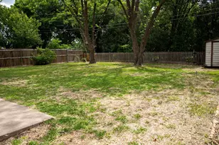 10028 San Lorenzo Ave, Dallas, TX 75228 - Photo 39