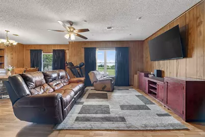 500 S Pecan Creek Trail, Valley View, TX 76272 - Photo 7