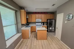 610 Juniper Dr, Arlington, TX 76018 - Photo 5
