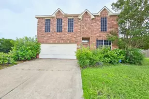 610 Juniper Dr, Arlington, TX 76018 - Photo 1
