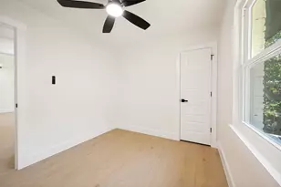 318 Parkwood Pl, Lewisville, TX 75067 - Photo 17