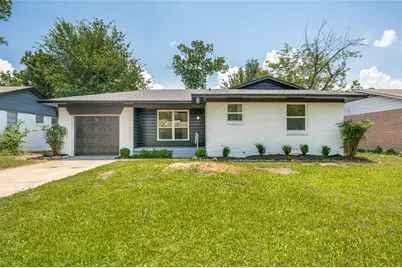 318 Parkwood Place, Lewisville, TX 75067 - Photo 1